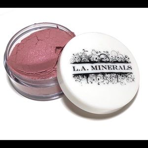 Makeup Mineral Blush by LA Minerals - Miss Priss